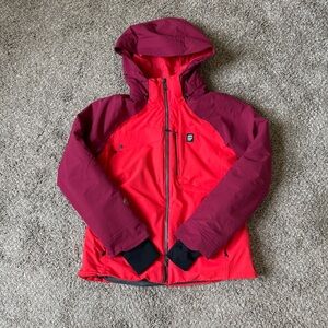 Women’s Orage Grace Jacket. Size Medium. In good shape. Full of tech features!